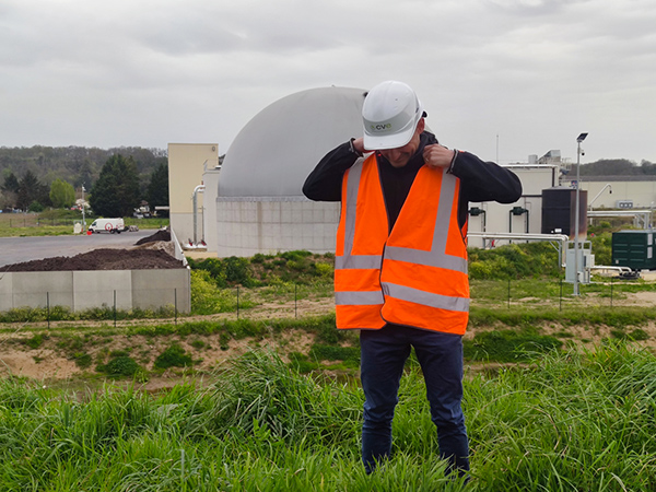 Paul Escale, engineer in charge of CVE's Breuilh project, in front of the methanisation unit